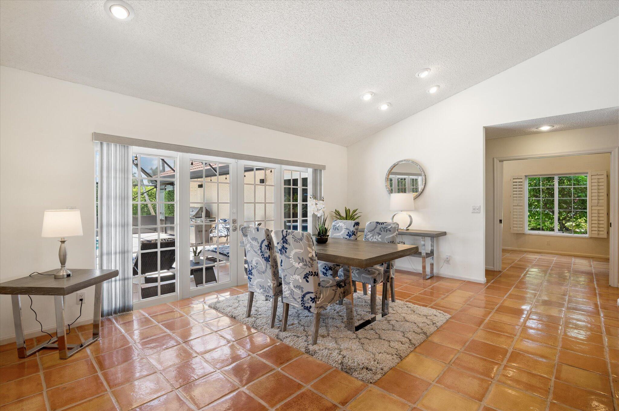 10080 Canoe Brook Circle