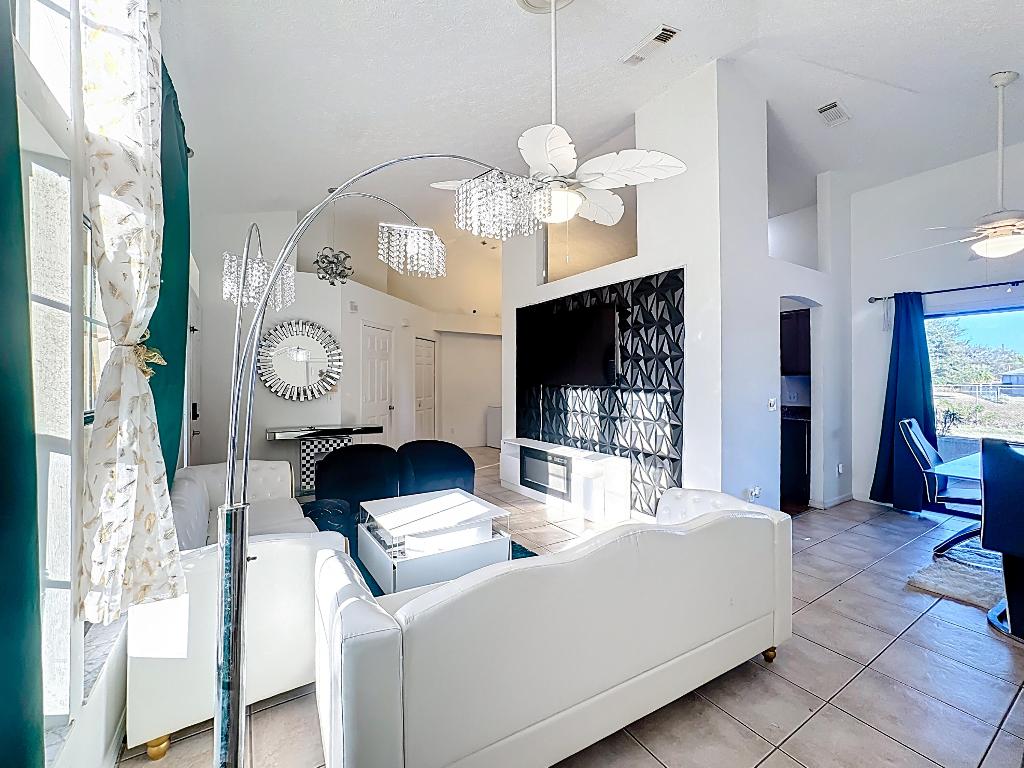 Port Saint Lucie Section 09 - Residential