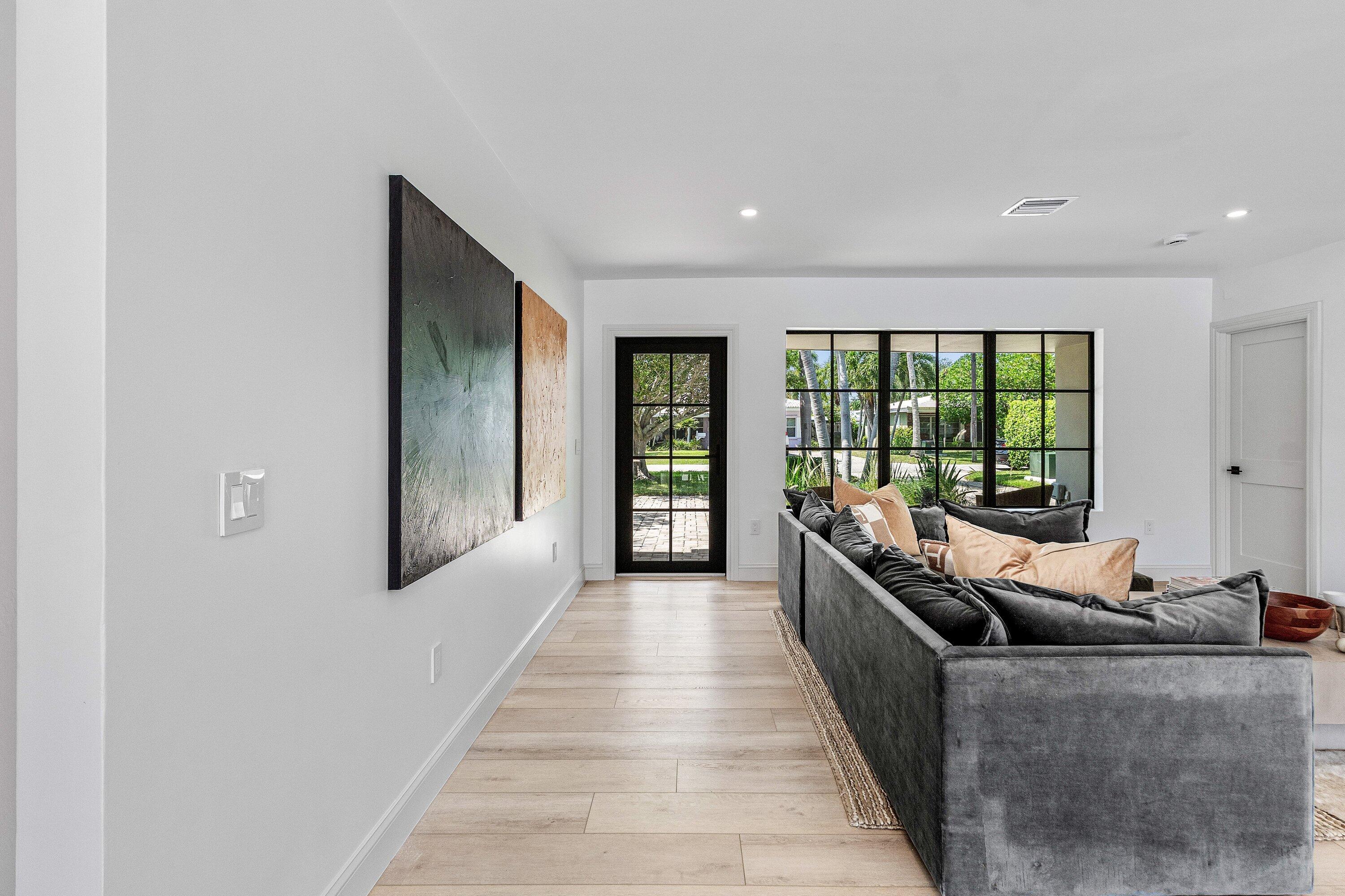 115 BONNIE BRIAR Lane
