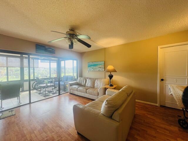 9300 SW 8th Street 421