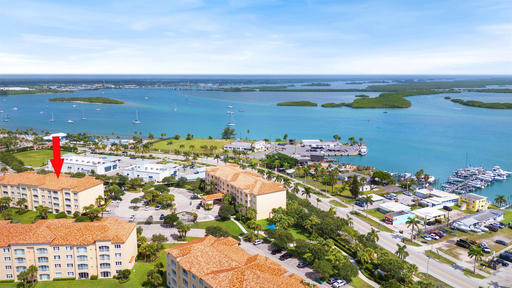 Photo of 37 Harbour Isle Drive E #304, Fort Pierce, FL 34949 (MLS # R11085177)