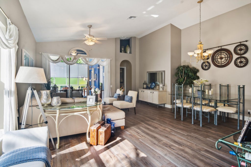 Photo of 385 NW Granville Street, Port Saint Lucie, FL 34986 (MLS # R10985097)