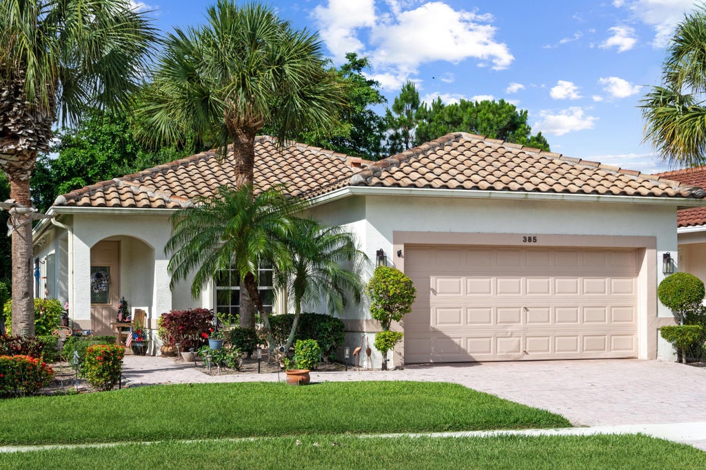 Photo of 385 NW Granville Street, Port Saint Lucie, FL 34986 (MLS # R10985097)