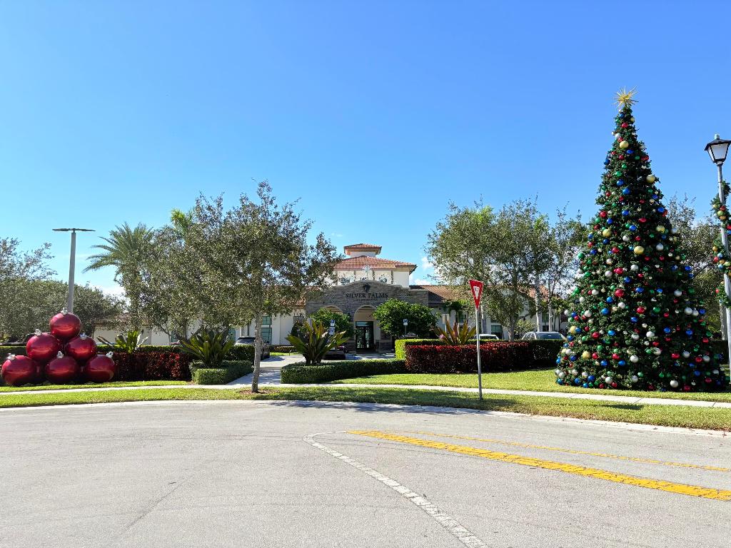 SILVER PALM EAST SEC TWO - Residential