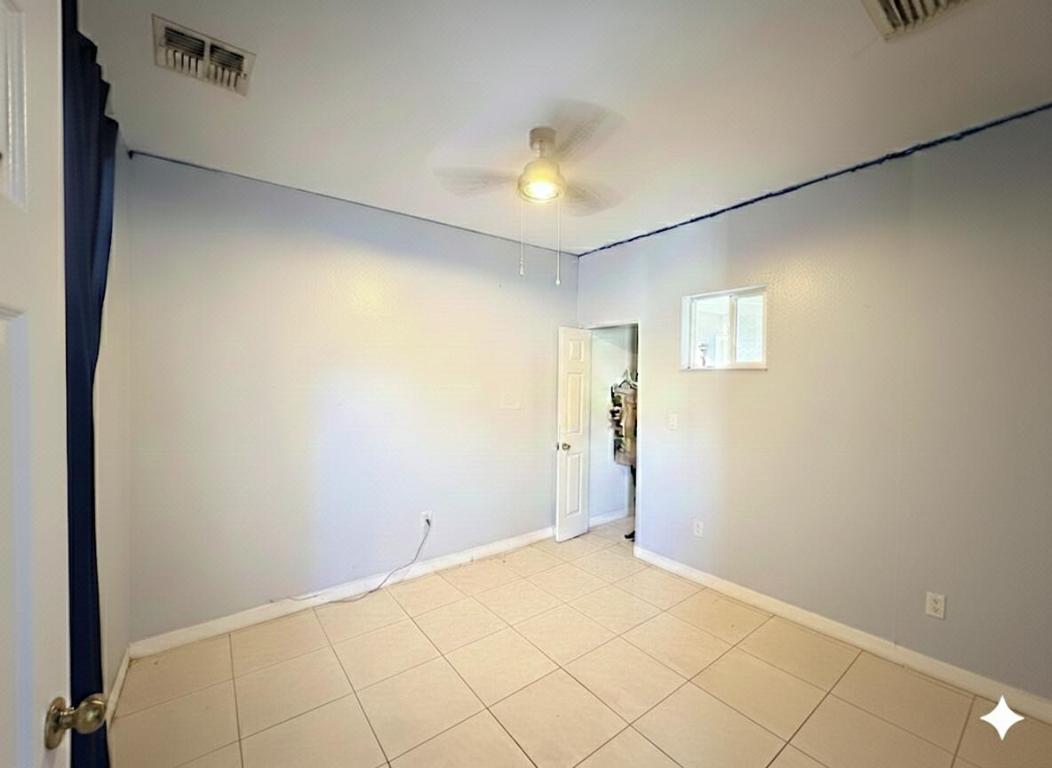 SILVER PALM EAST SEC TWO - Residential