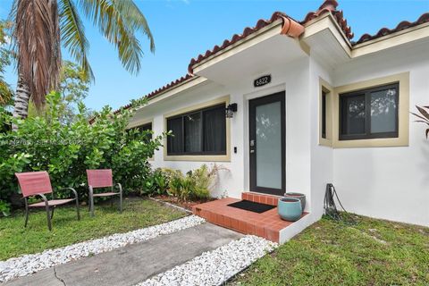 6820 NE 5th Avenue Miami FL 33138