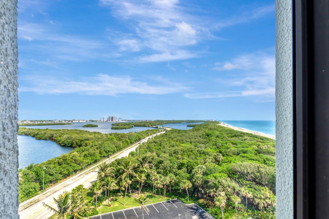 WATER GLADES - Residential Lease