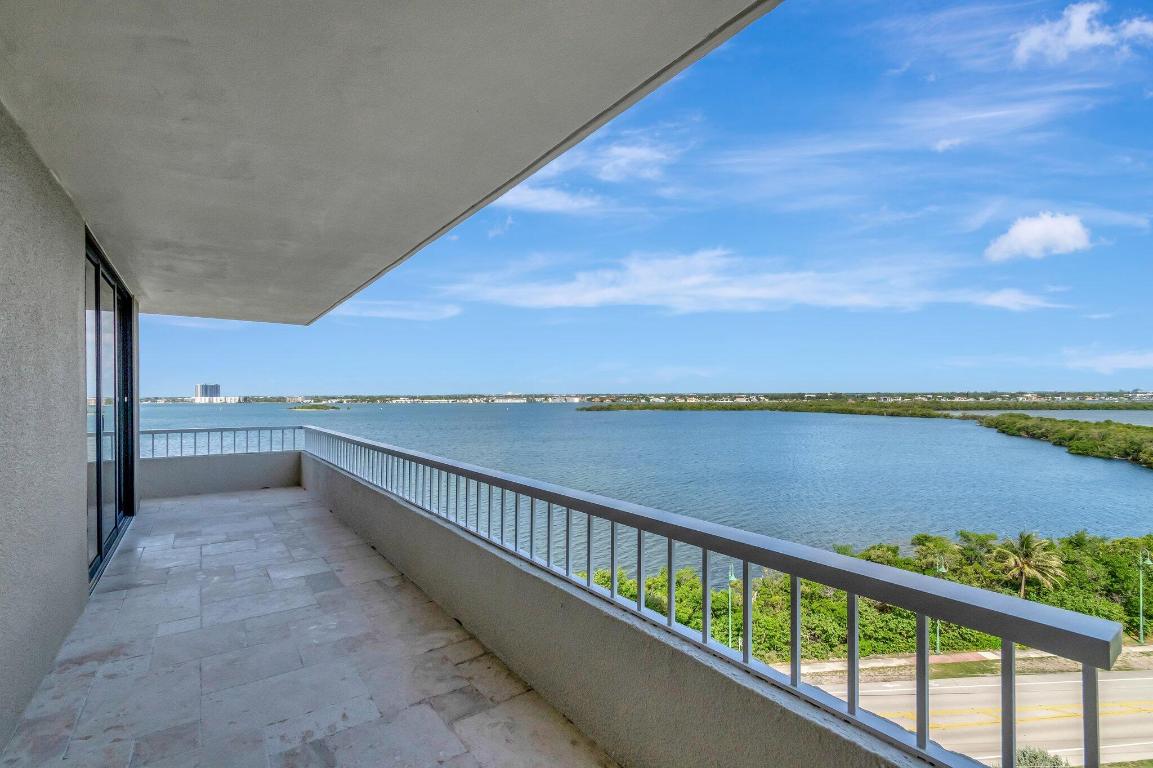 WATER GLADES - Residential Lease