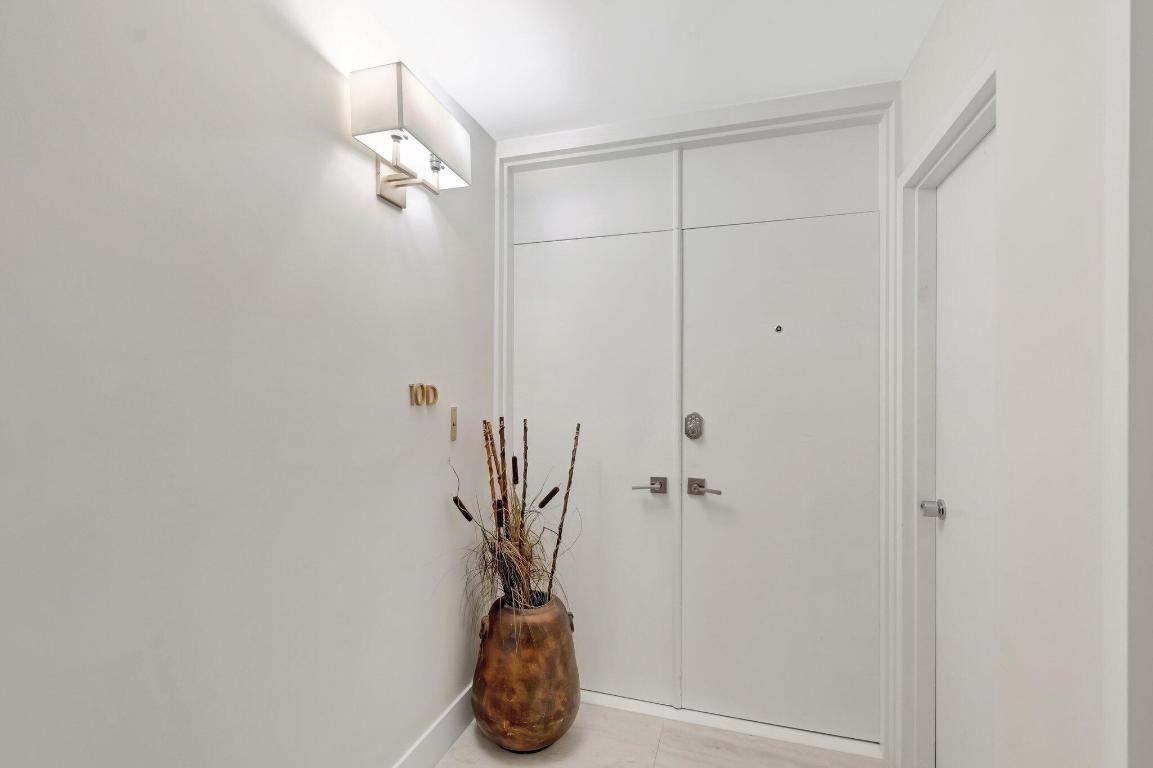 WATER GLADES - Residential Lease