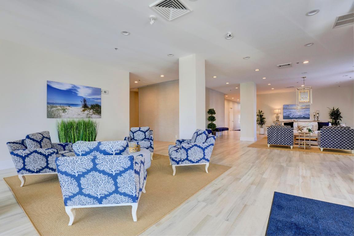 WATER GLADES - Residential Lease