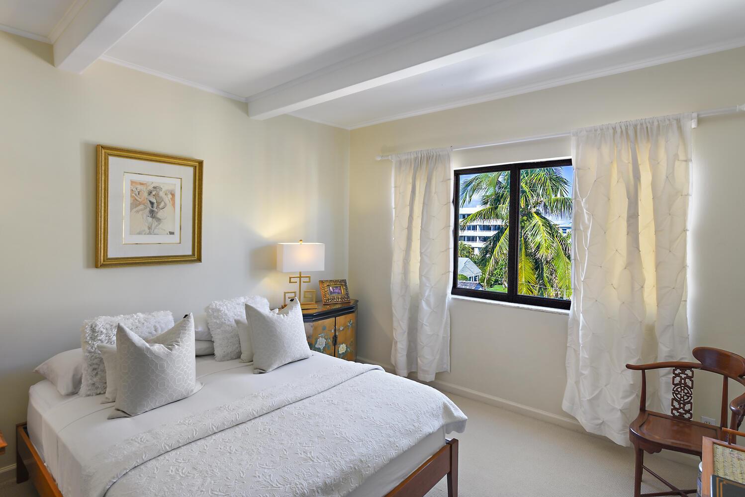 WINDEMERE HOUSE CONDO - Residential Lease