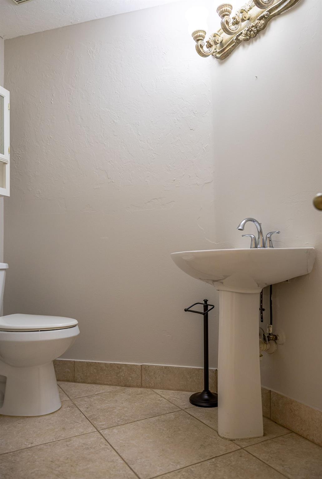 HOLIDAY SPRINGS VILLAGE - Residential