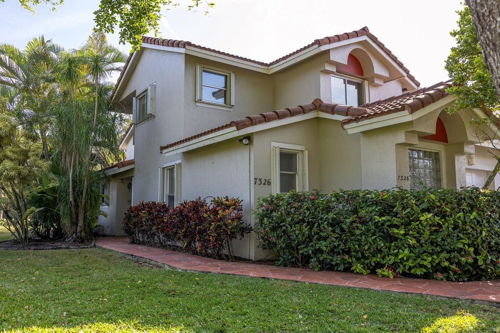 Photo of 7326 Pinewalk Dr #7326, Pompano Beach, FL 33063 (MLS # F10540345)