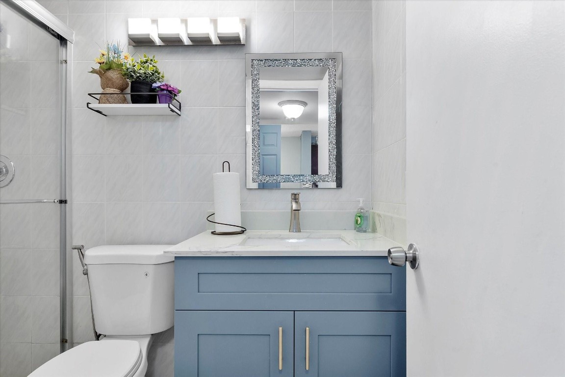 BONAIRE AT WOODMONT - Residential