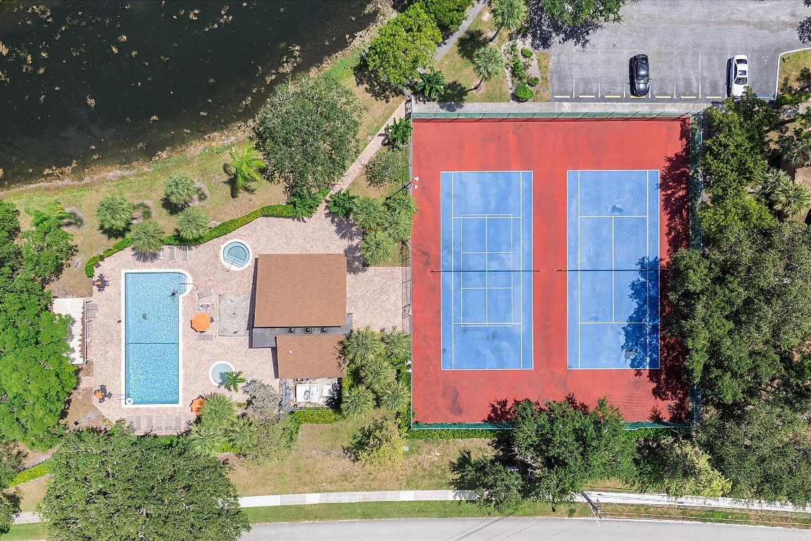 BONAIRE AT WOODMONT - Residential