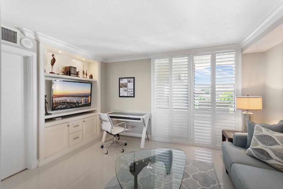 OLD PORT COVE QUAY SOUTH - Residential