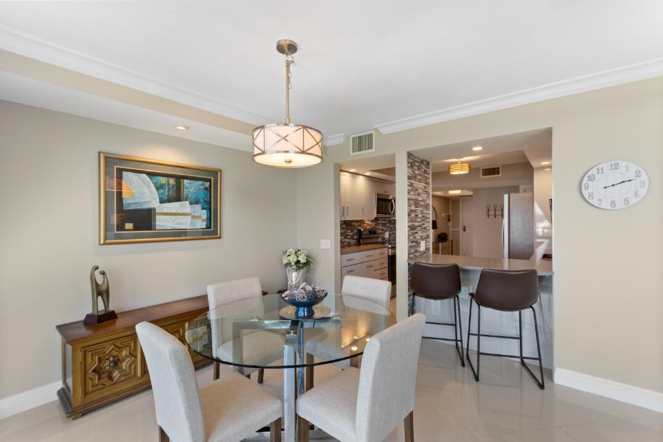 OLD PORT COVE QUAY SOUTH - Residential