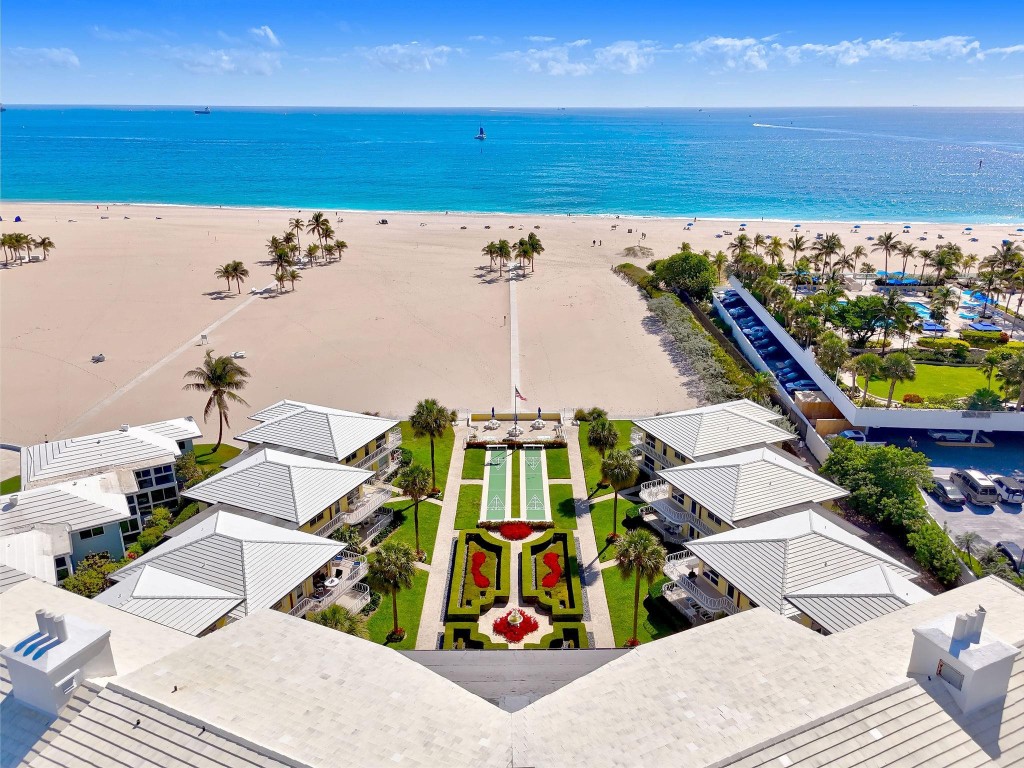 2000 S Ocean Lane 13