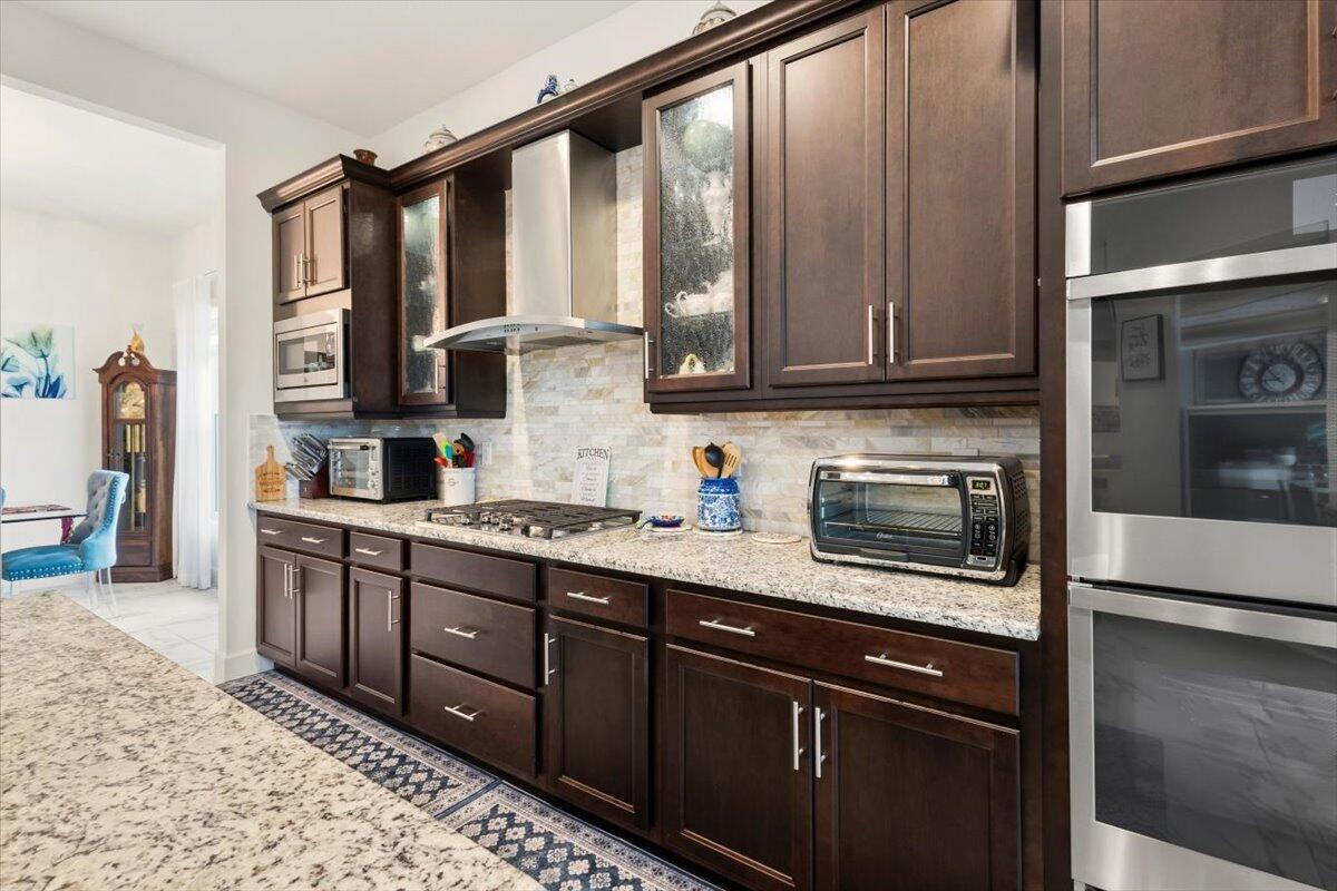 RIVERLAND PARCEL C - PLAT SEVEN - Residential