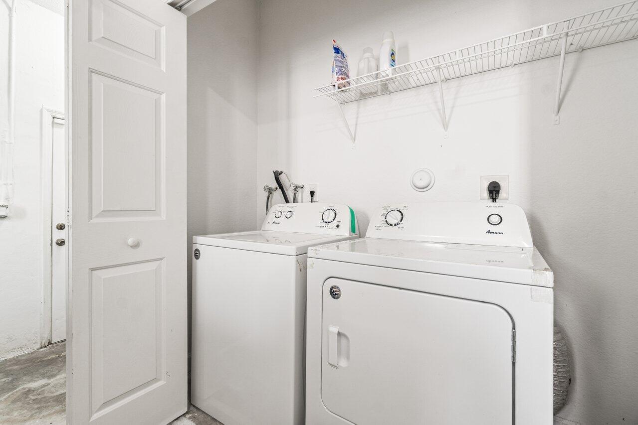 SHOMA TOWNHOMES AT ROYAL - Residential