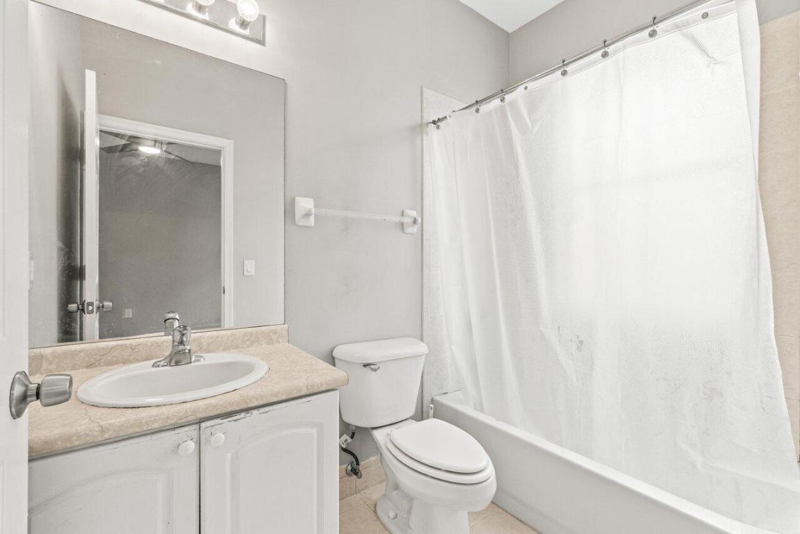 SHOMA TOWNHOMES AT ROYAL PALM BEACH CONDOMINIUM - Residential