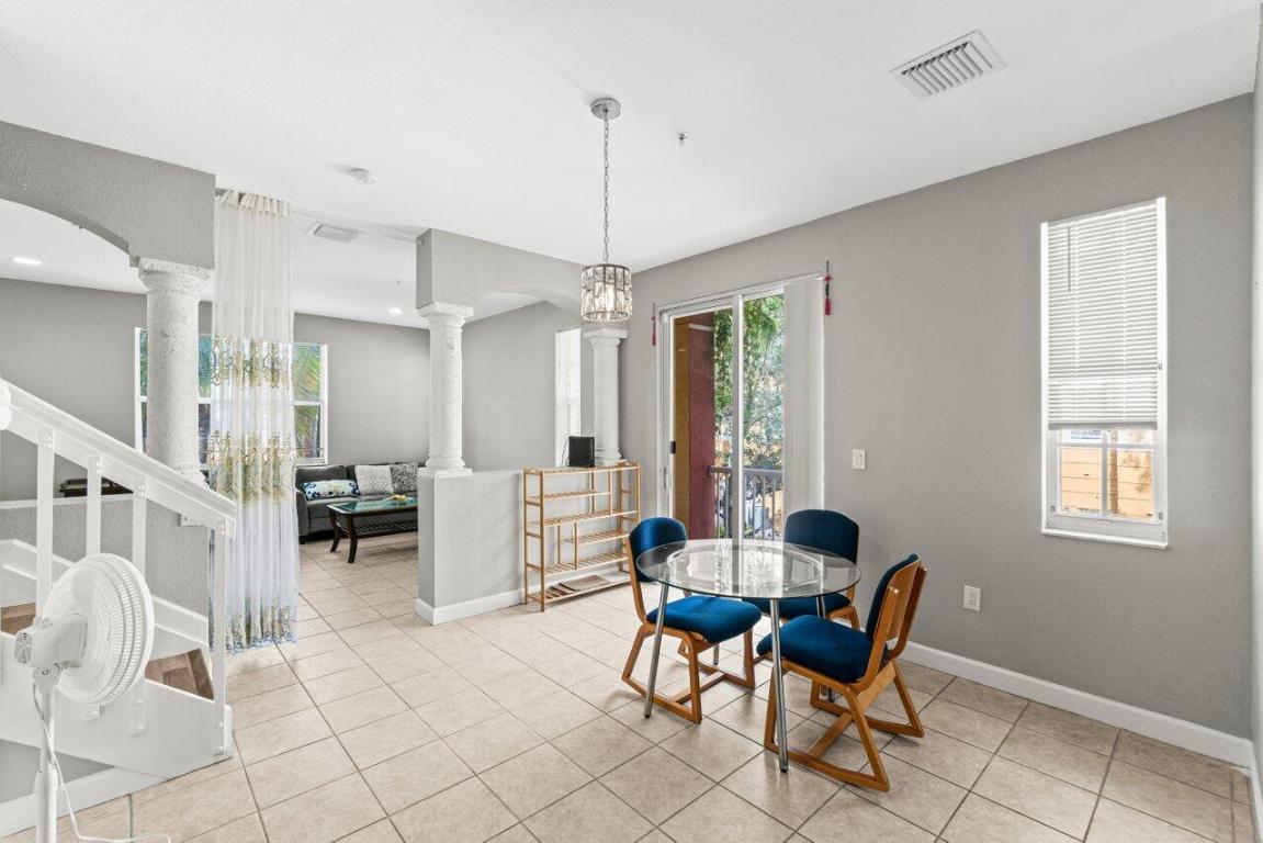 SHOMA TOWNHOMES AT ROYAL PALM BEACH CONDOMINIUM - Residential