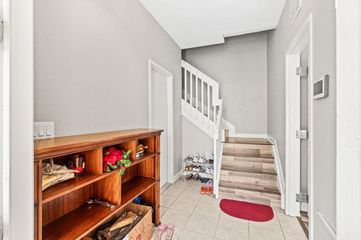 SHOMA TOWNHOMES AT ROYAL PALM BEACH CONDOMINIUM - Residential