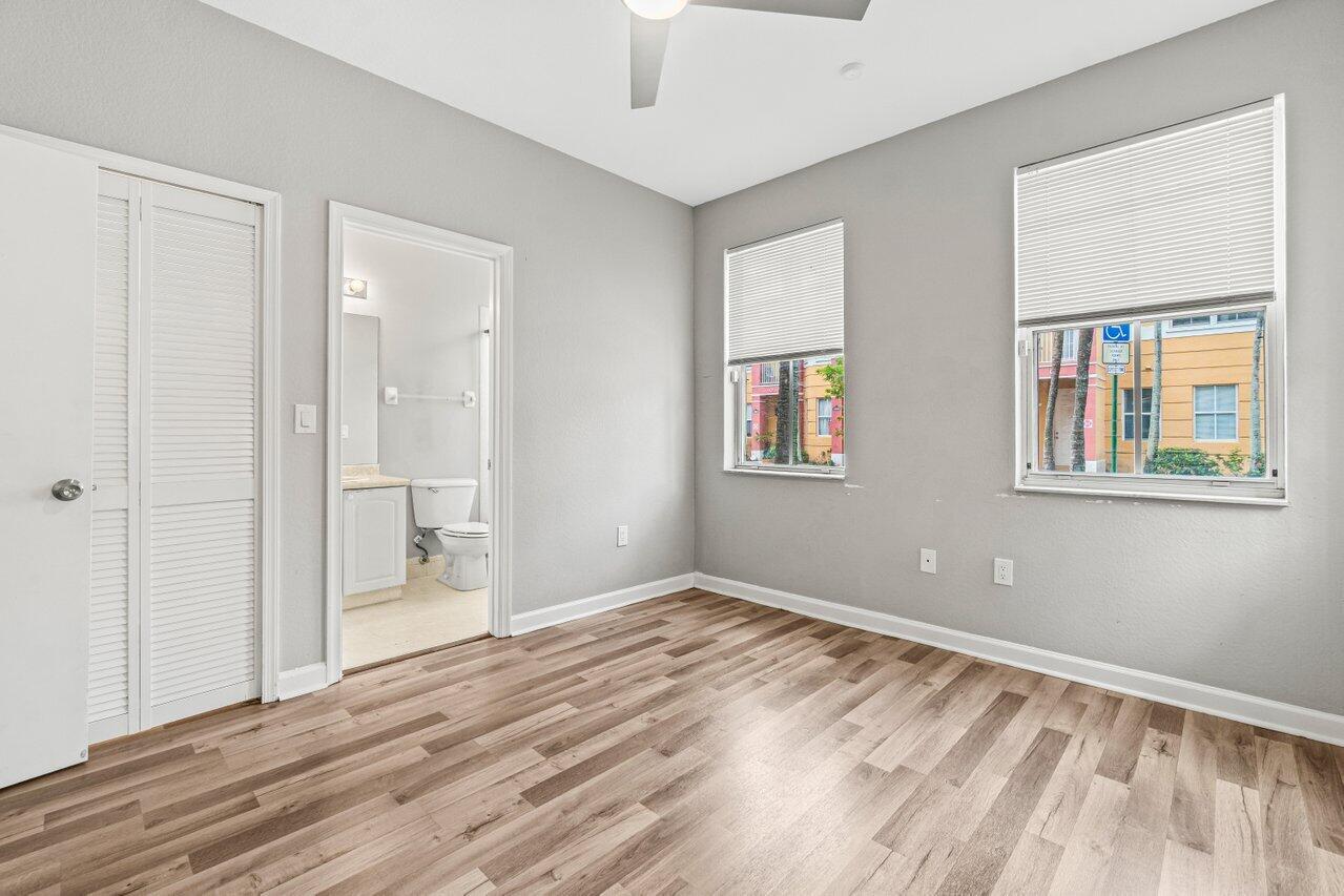 SHOMA TOWNHOMES AT ROYAL - Residential