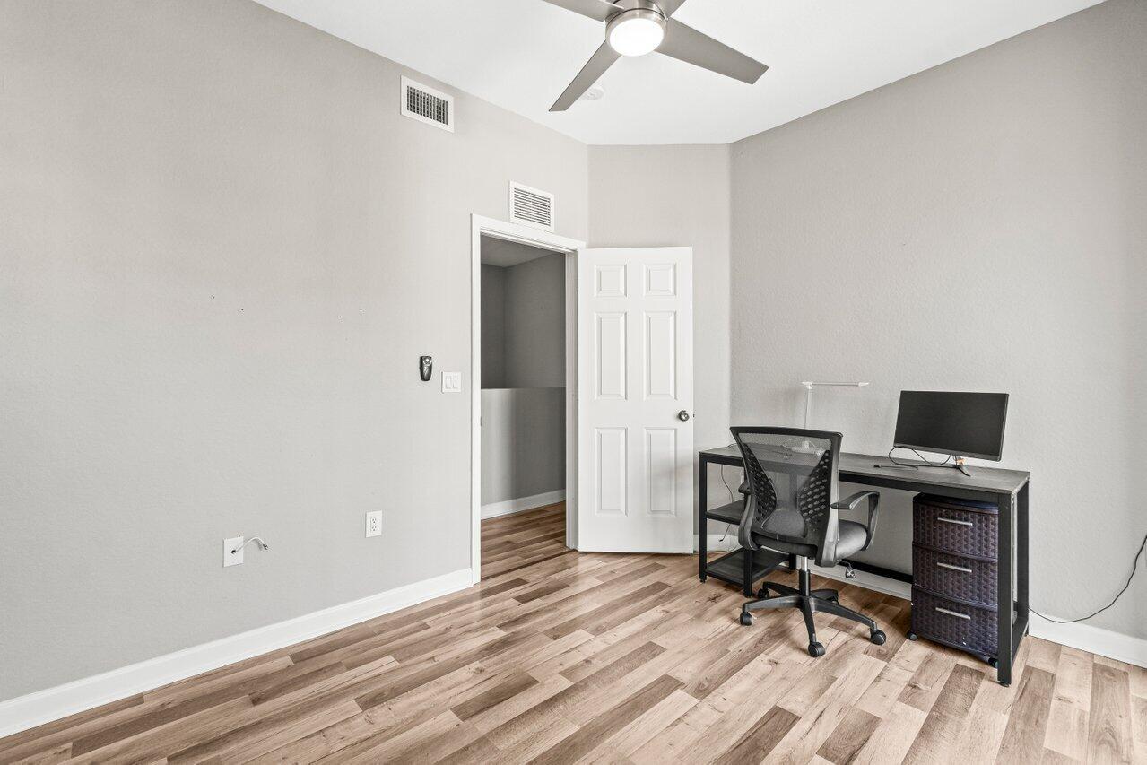 SHOMA TOWNHOMES AT ROYAL - Residential