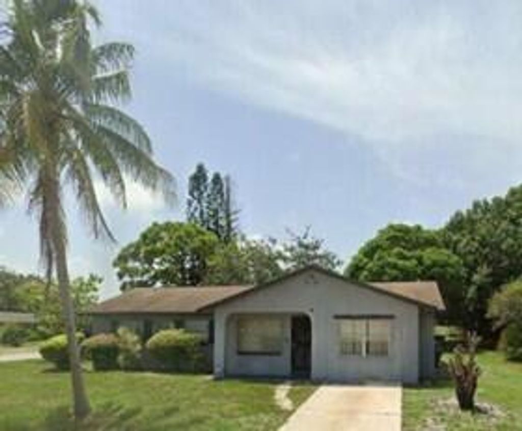 Photo of 2701 NW Essex Drive NW, Fort Pierce, FL 34946 (MLS # R11123853)