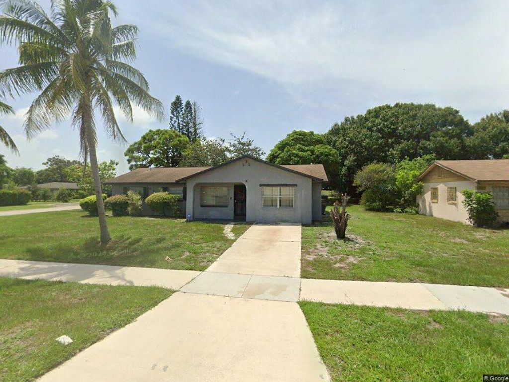 Photo of 2701 NW Essex Drive NW, Fort Pierce, FL 34946 (MLS # R11123853)