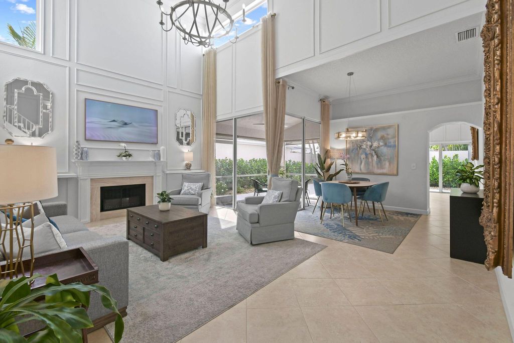 Photo of 61 Dorchester Circle, Palm Beach Gardens, FL 33418 (MLS # R11076242)