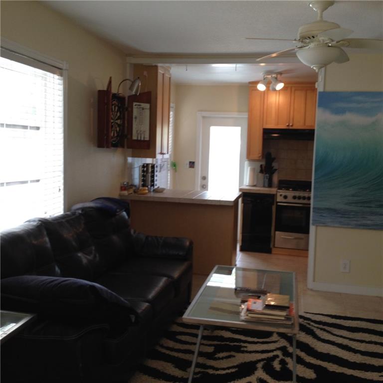 Lauderdale 2-9 D - Residential Lease