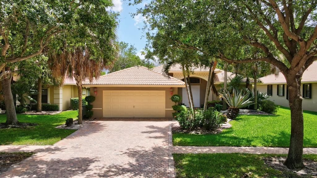 Photo of 7855 Via Grande, Boynton Beach, FL 33437 (MLS # R10714379)