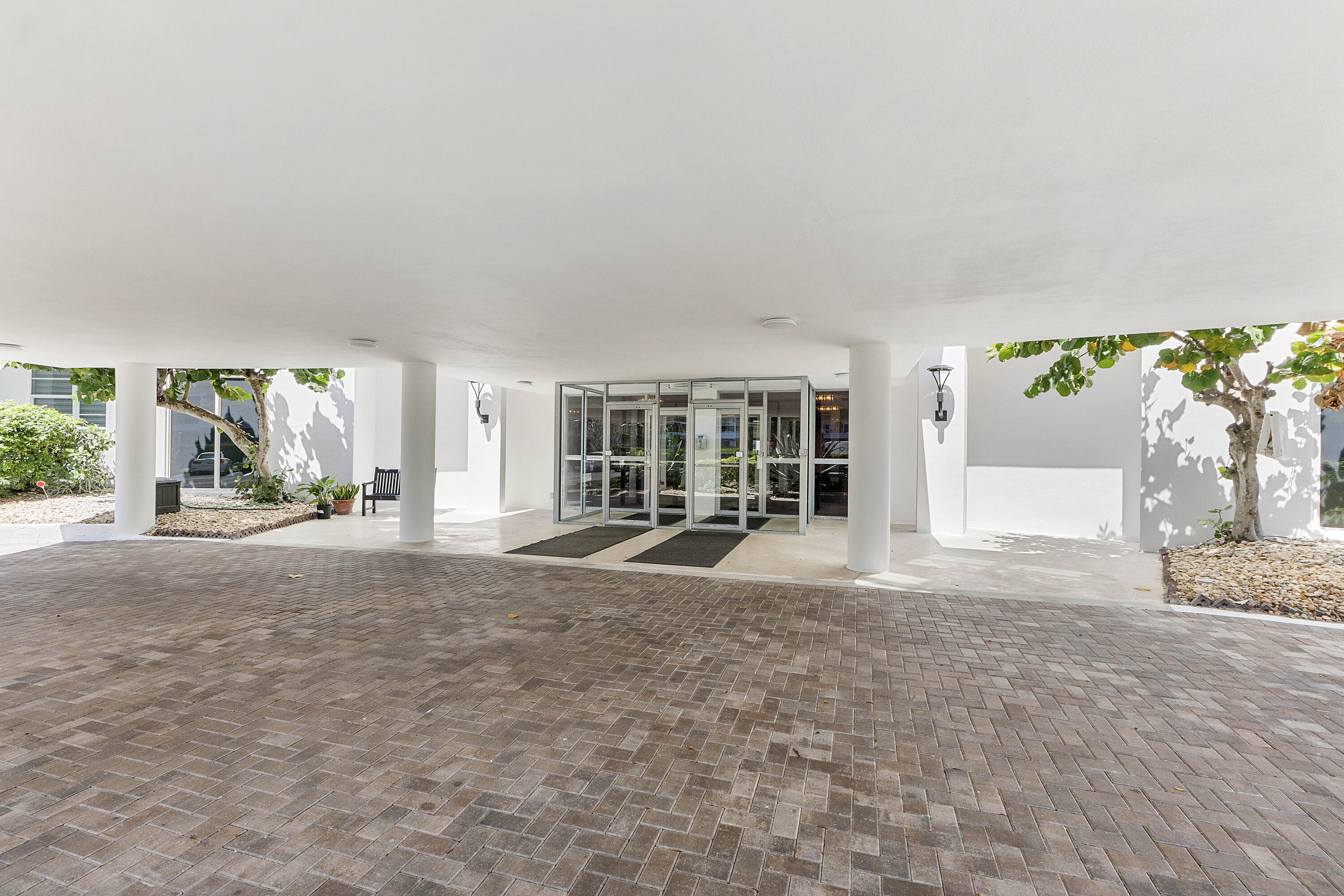 PATRICIAN CONDO - Residential Lease