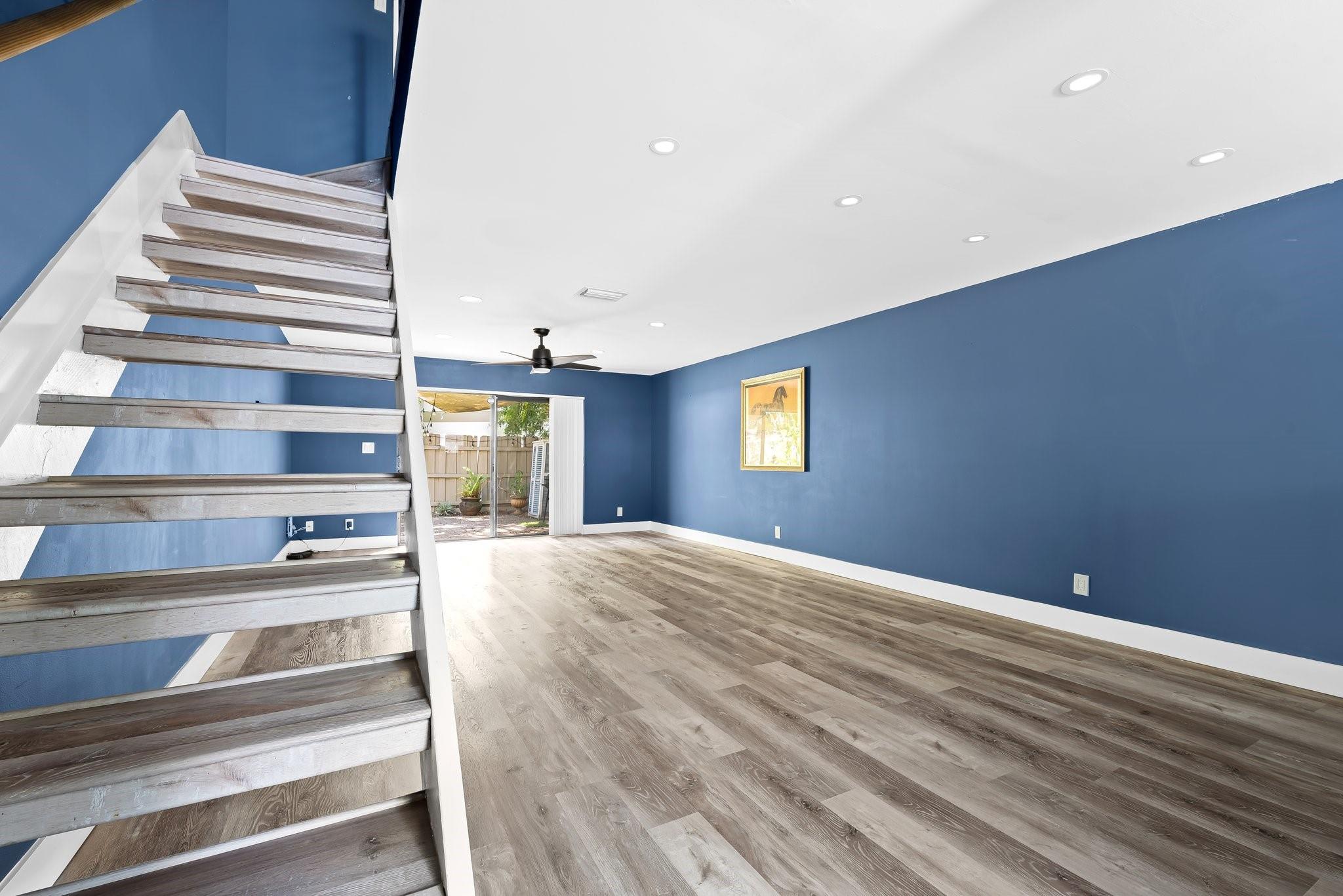 3082 S Oakland Forest Dr