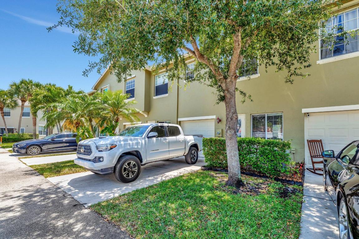 EAST LAKE VILLAGE NO 2 - Residential