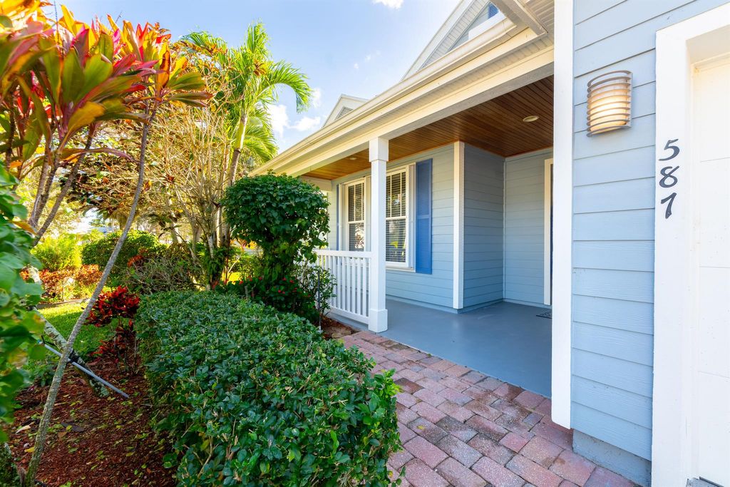 Photo of 587 NE Canoe Park Circle, Port Saint Lucie, FL 34983 (MLS # R10946605)