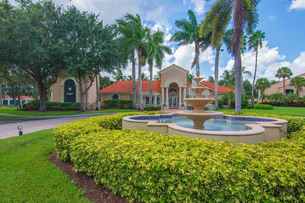 LAGUNA OF VERO BEACH - Residential Lease