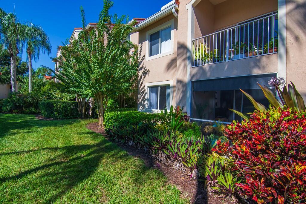 LAGUNA OF VERO BEACH - Residential Lease