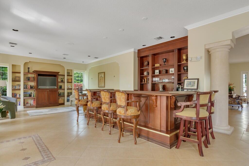 LAGUNA OF VERO BEACH - Residential Lease