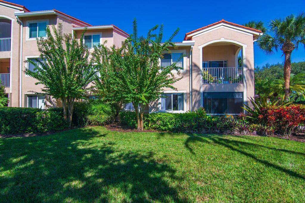 LAGUNA OF VERO BEACH - Residential Lease