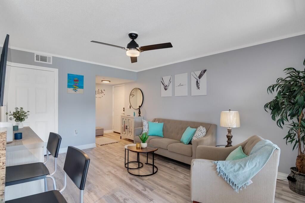 Photo of 1670 N 42nd Circle #102, Vero Beach, FL 32967 (MLS # R11132825)