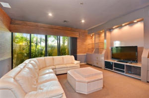 MAIDSTONE 1 OF PALM BEACH - Residential