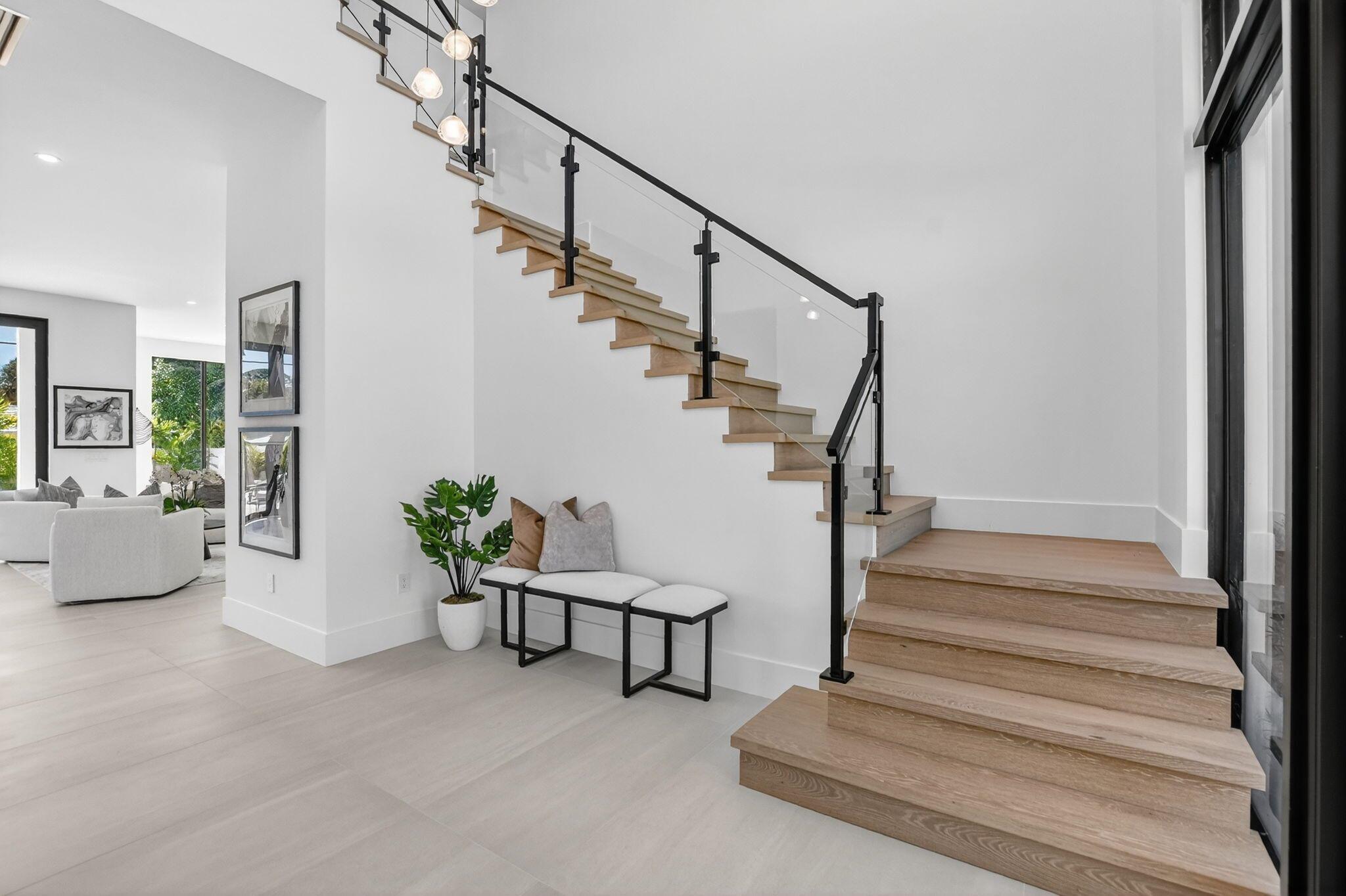 BOCA RATON SQUARE - Residential