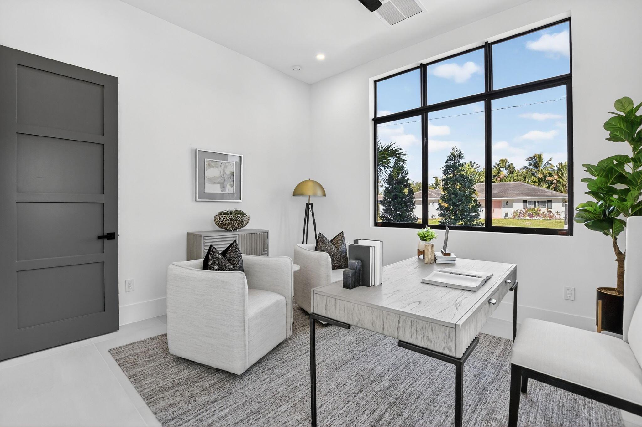 BOCA RATON SQUARE - Residential