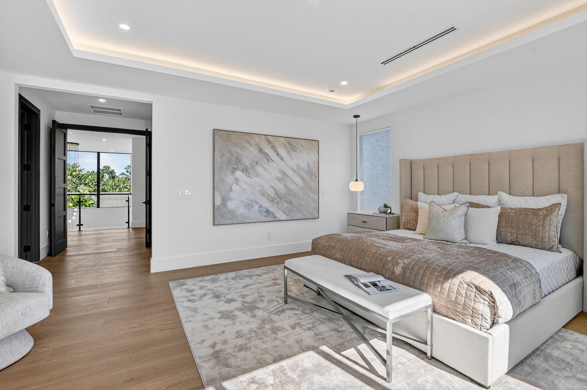 BOCA RATON SQUARE - Residential