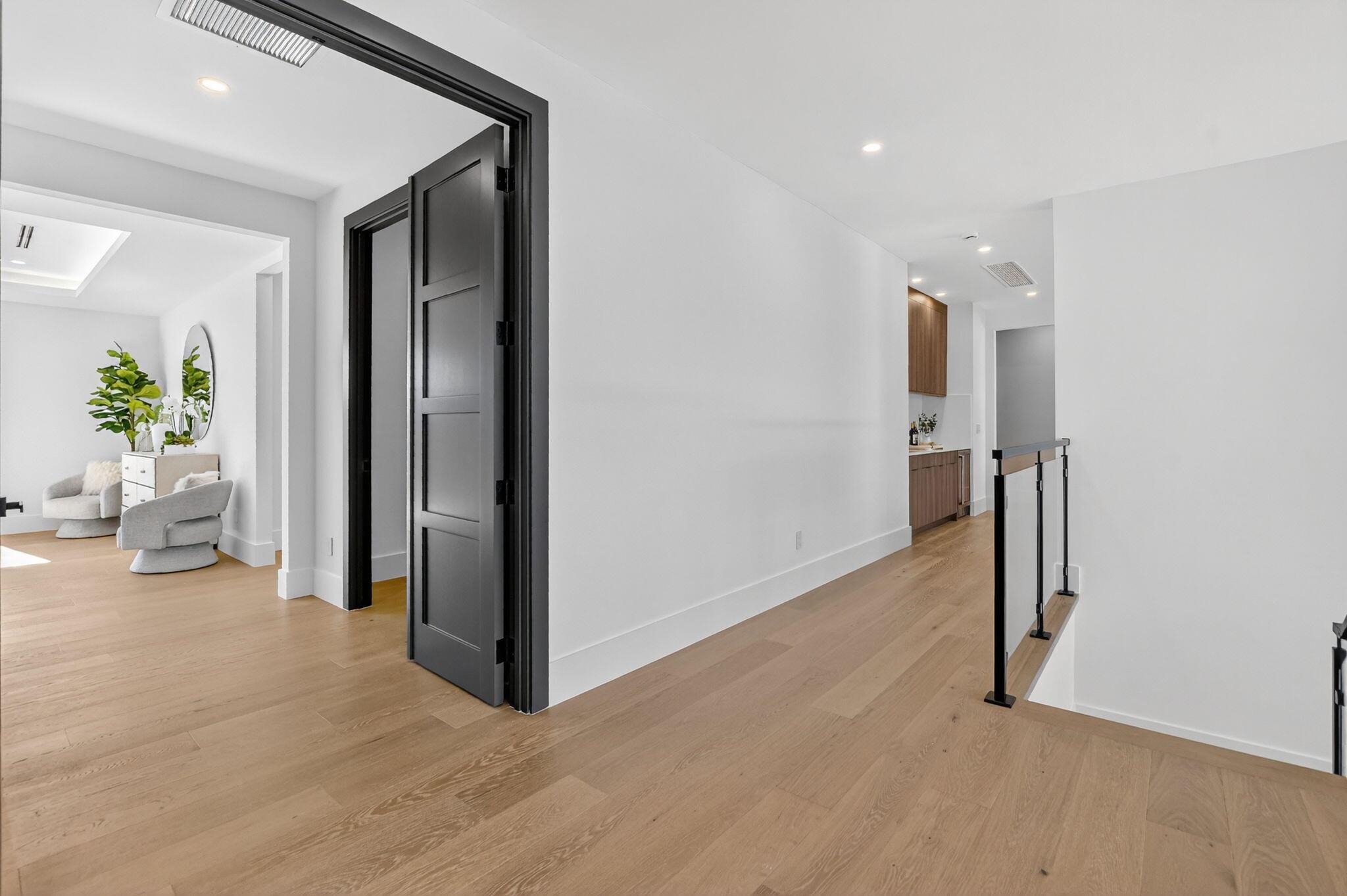 BOCA RATON SQUARE - Residential