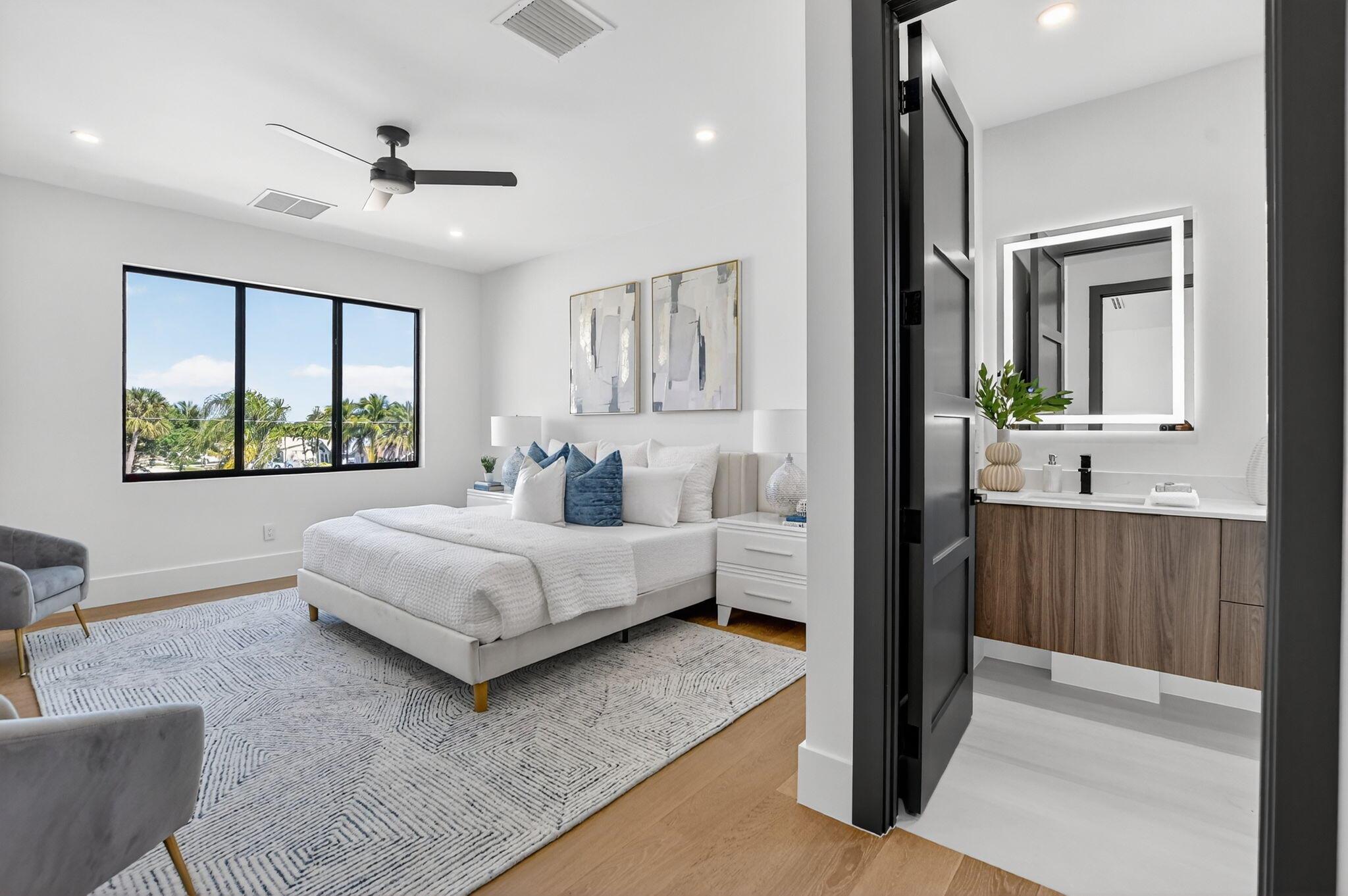 BOCA RATON SQUARE - Residential