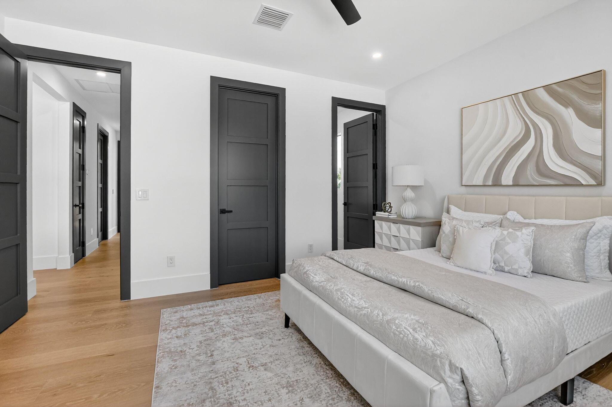 BOCA RATON SQUARE - Residential